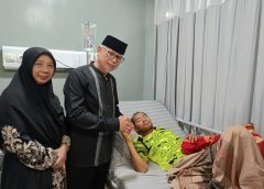 Penasehat PC LDII Cakung Jenguk Pengurus MUI yang Dirawat di RS Ananda Bekasi