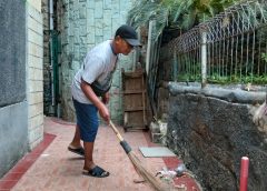 Wujudkan Tempat Ibadah Nyaman, Warga LDII Cempaka Putih Barat Gelar Amal Sholih Bersih-Bersih Masjid Sambut HUT Jakarta ke-499
